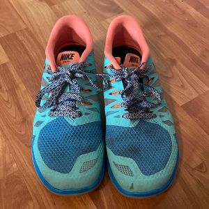 Customized Nike ID tennis shoes